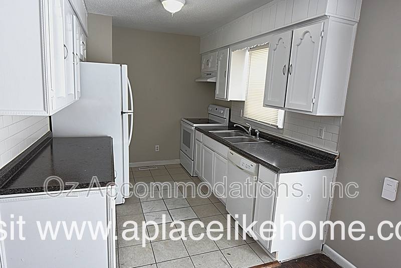 House for rent at 4934 Appleton Ave, Kansas City, MO 64133