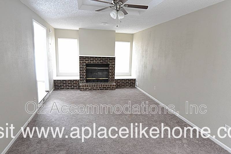 House for rent at 4934 Appleton Ave, Kansas City, MO 64133