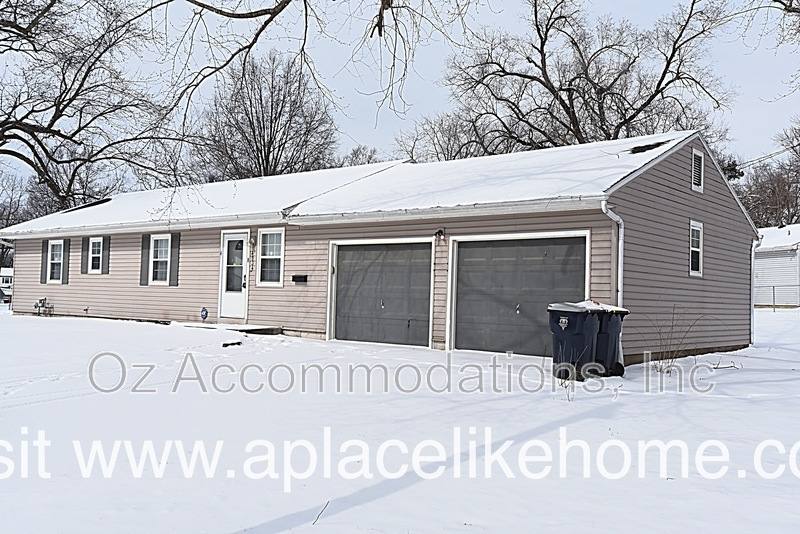 House for rent at 4934 Appleton Ave, Kansas City, MO 64133
