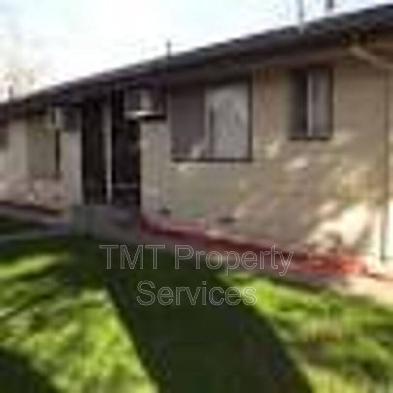 Apartment for rent at 2619 W Acacia St #2, Stockton, CA 95203