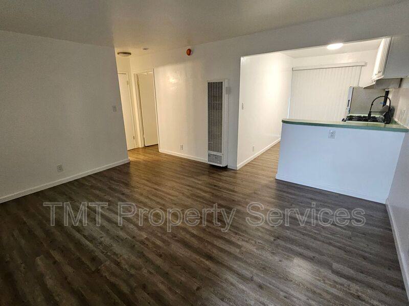Apartment for rent at 2619 W Acacia St #2, Stockton, CA 95203