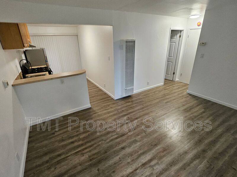 Apartment for rent at 2619 W Acacia St #2, Stockton, CA 95203