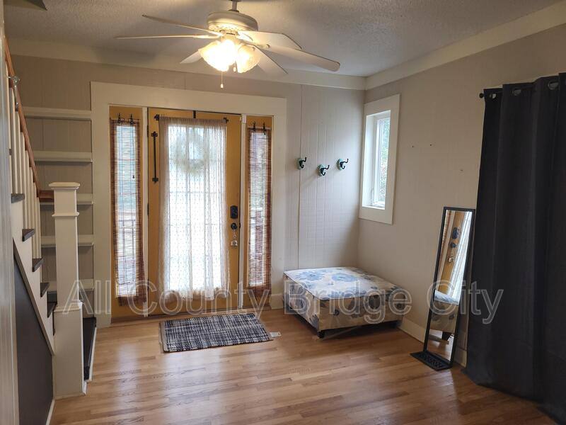 House for rent at 311 Retreat St, Westminster, SC 29693