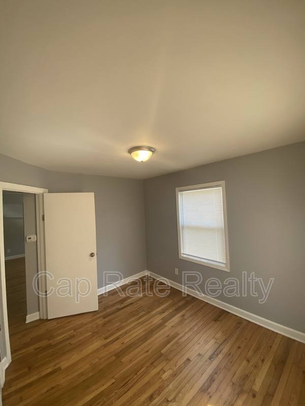 House for rent at 2299 Hamilton Ave, Columbus, OH 43211