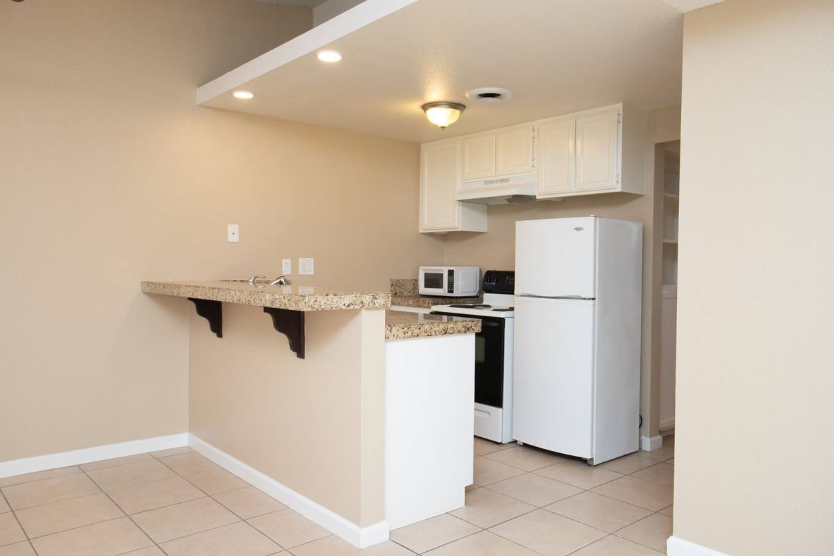 Apartment for rent at 73355 Guadalupe Ave, Palm Desert, CA 92260