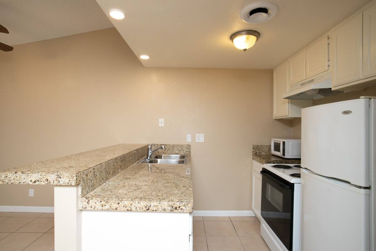 Apartment for rent at 73355 Guadalupe Ave, Palm Desert, CA 92260