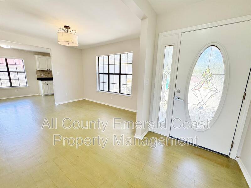 House for rent at 710 Swan Lane, Destin, FL 32541
