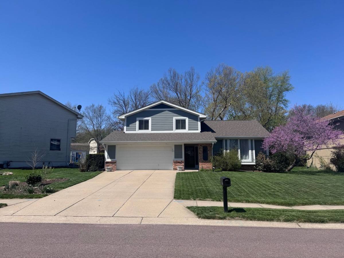 House for rent at 1206 Beechwood Ave, Papillion, NE 68133