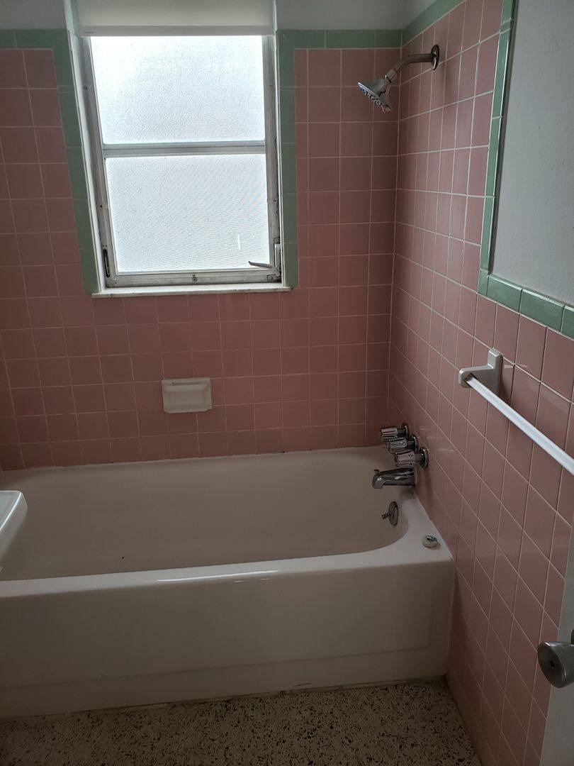 Apartment for rent at 6th Ave, Zephyrhills, FL 33542