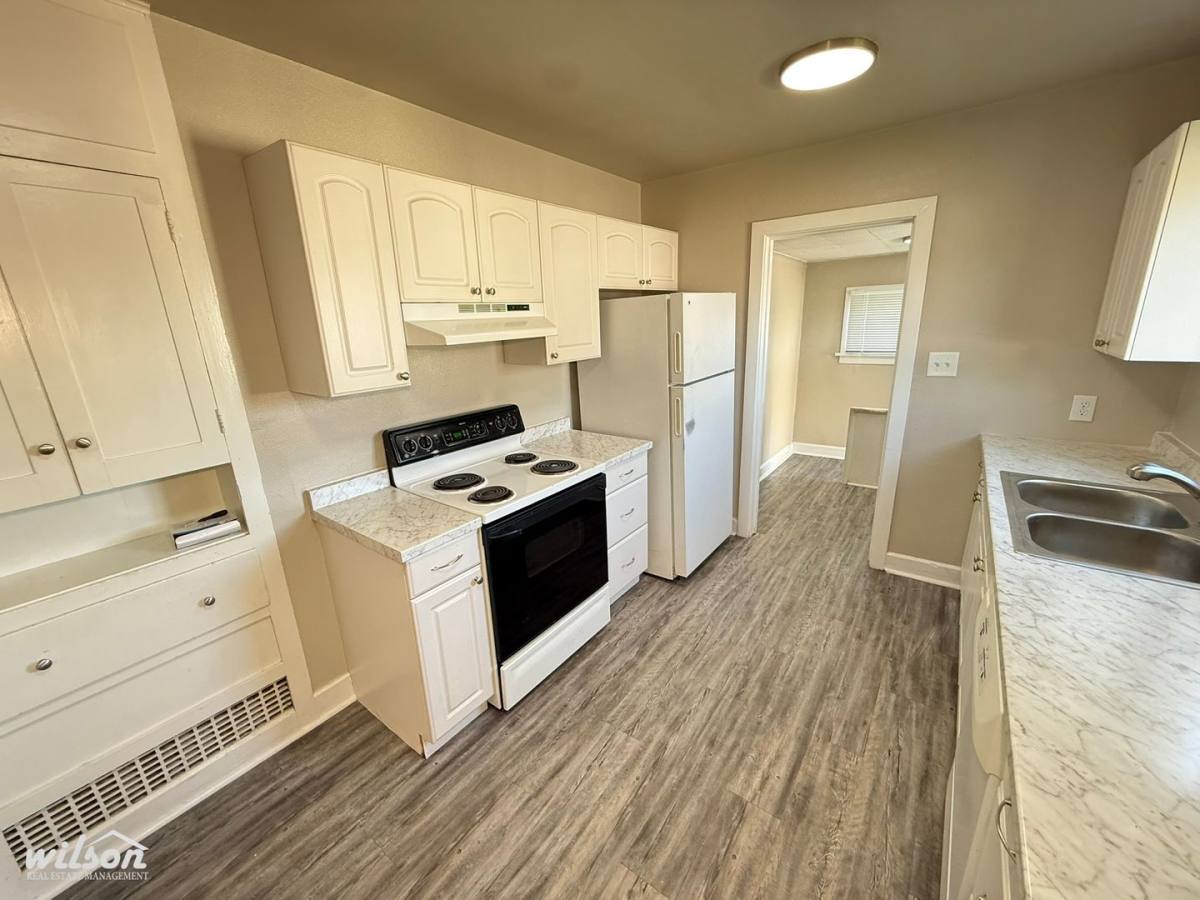 House for rent at 2605 W Lincoln Ave, Yakima, WA 98902