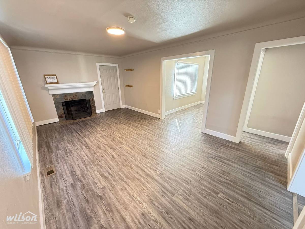 House for rent at 2605 W Lincoln Ave, Yakima, WA 98902