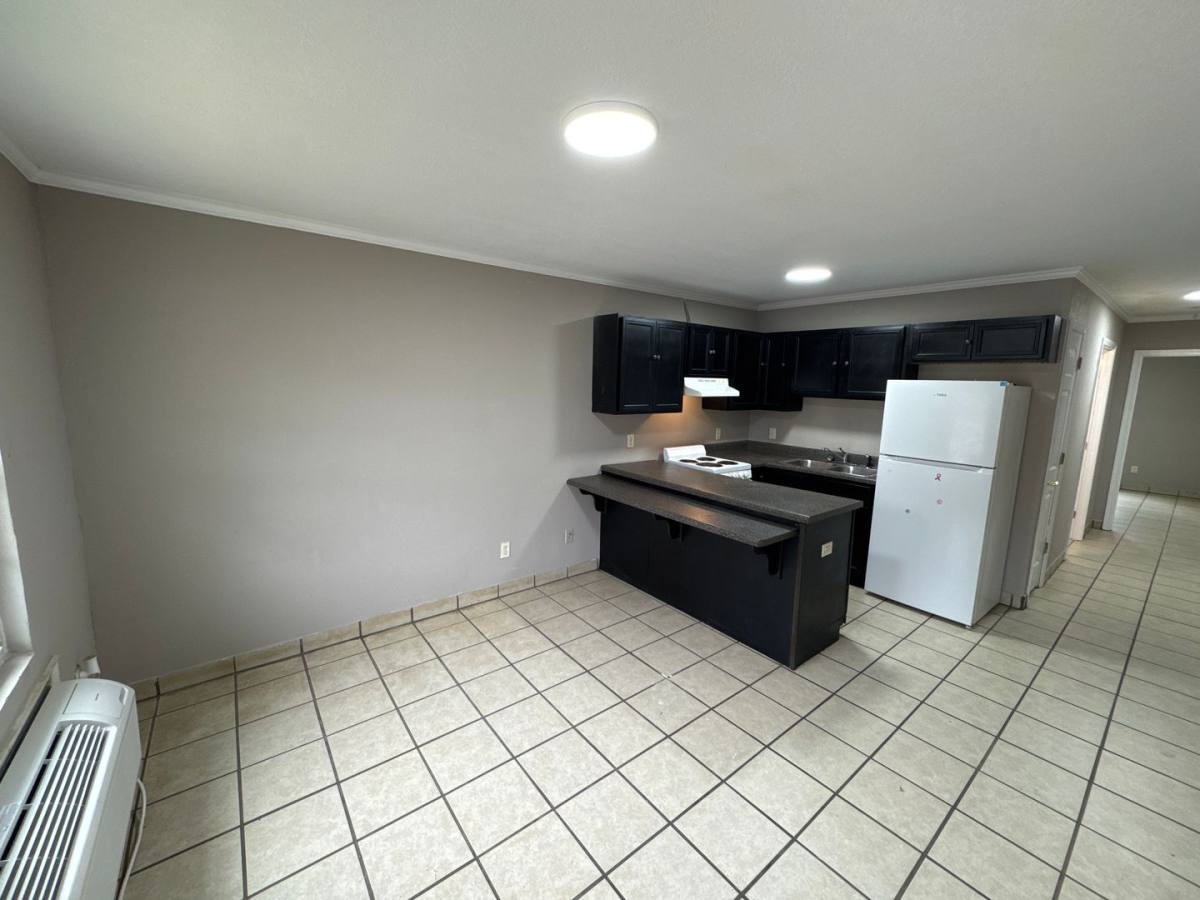 Apartment for rent at 100 Kittrell St, Dublin, GA 31021