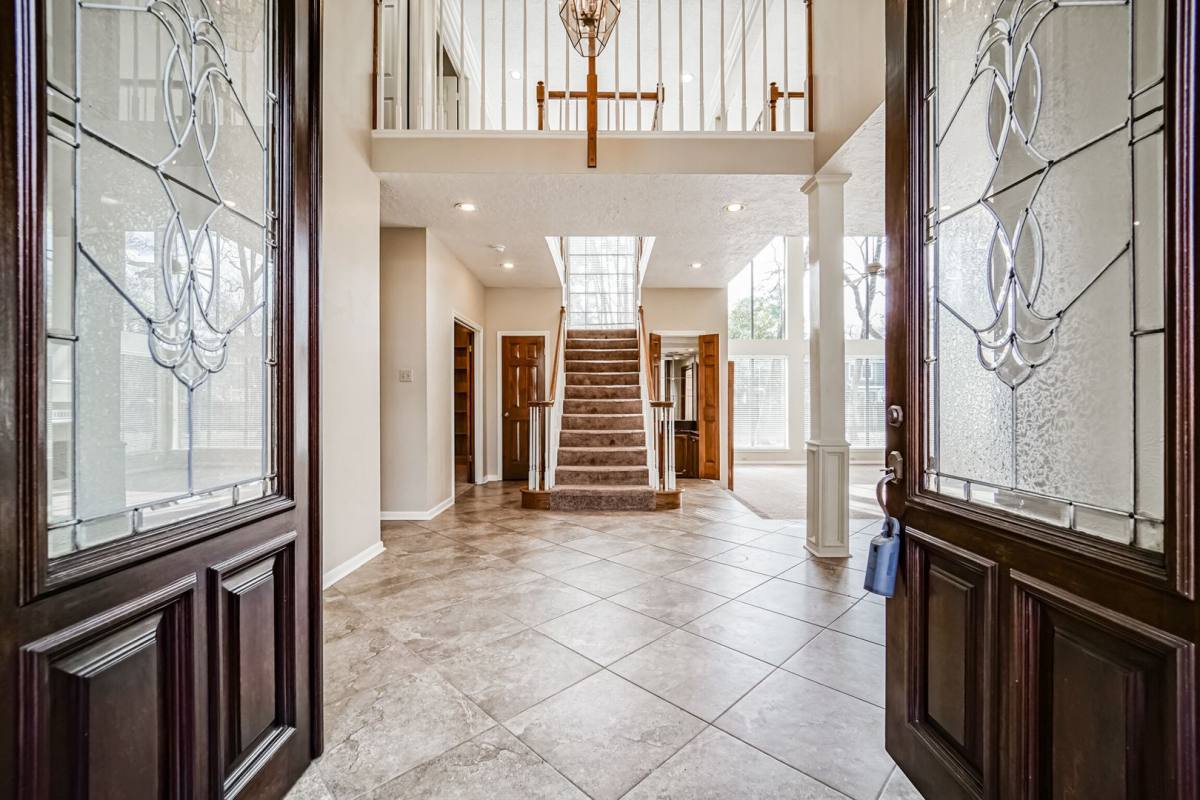 House for rent at 67 N Skyflower Court, Spring, TX 77381