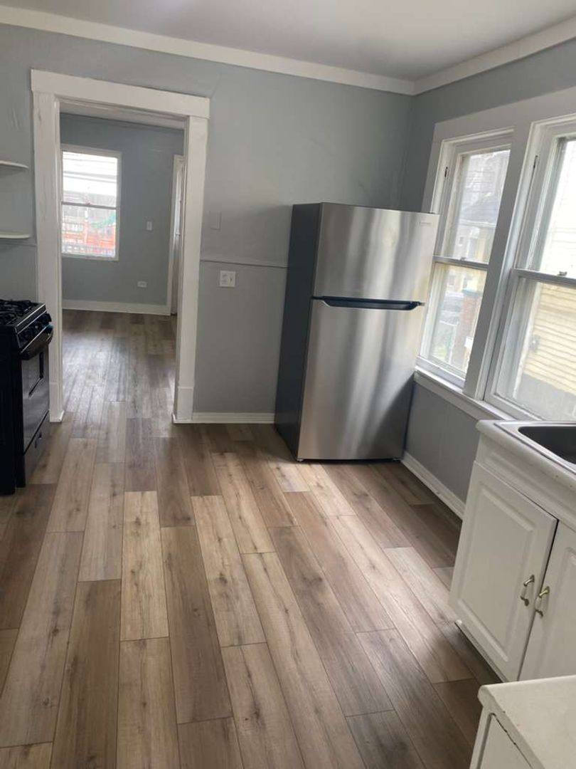 Apartment for rent at 3540 W 61st, Cleveland, OH 44102
