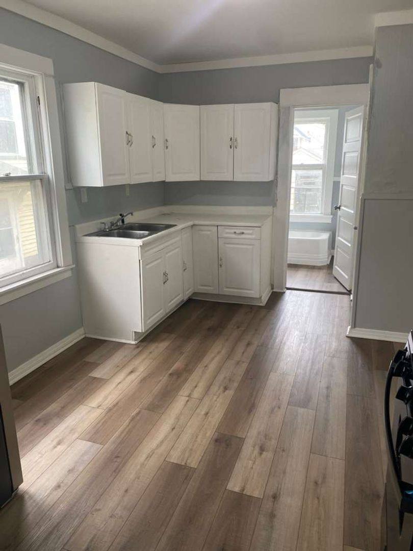 Apartment for rent at 3540 W 61st, Cleveland, OH 44102