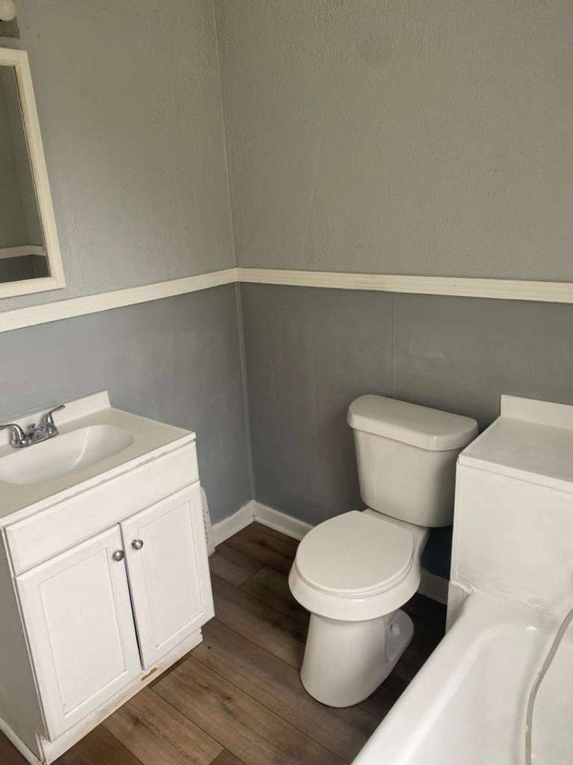Apartment for rent at 3540 W 61st, Cleveland, OH 44102