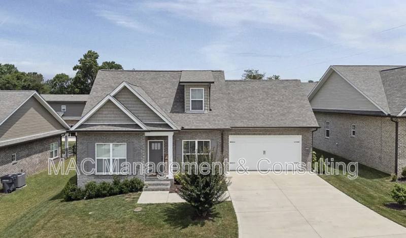 House for rent at 1405 Brook Hill Dr, Cookeville, TN 38501
