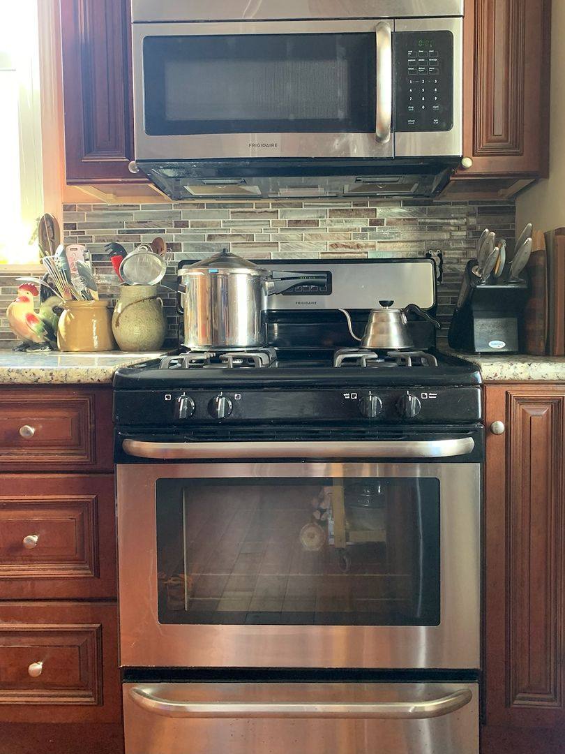 Townhouse for rent at 3812 Cabinet Way, Pittsburgh, PA 15201
