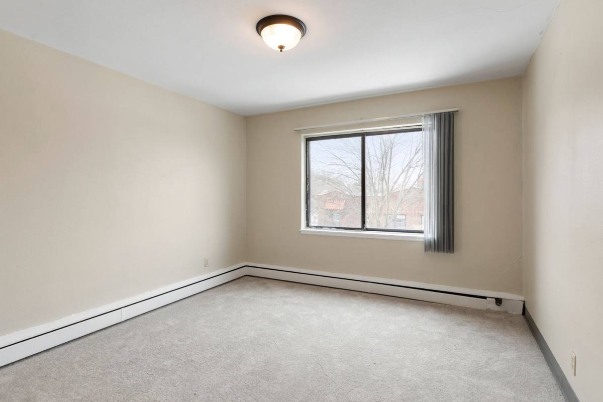 Apartment for rent at 569 Cleveland Ave S, Saint Paul, MN 55116