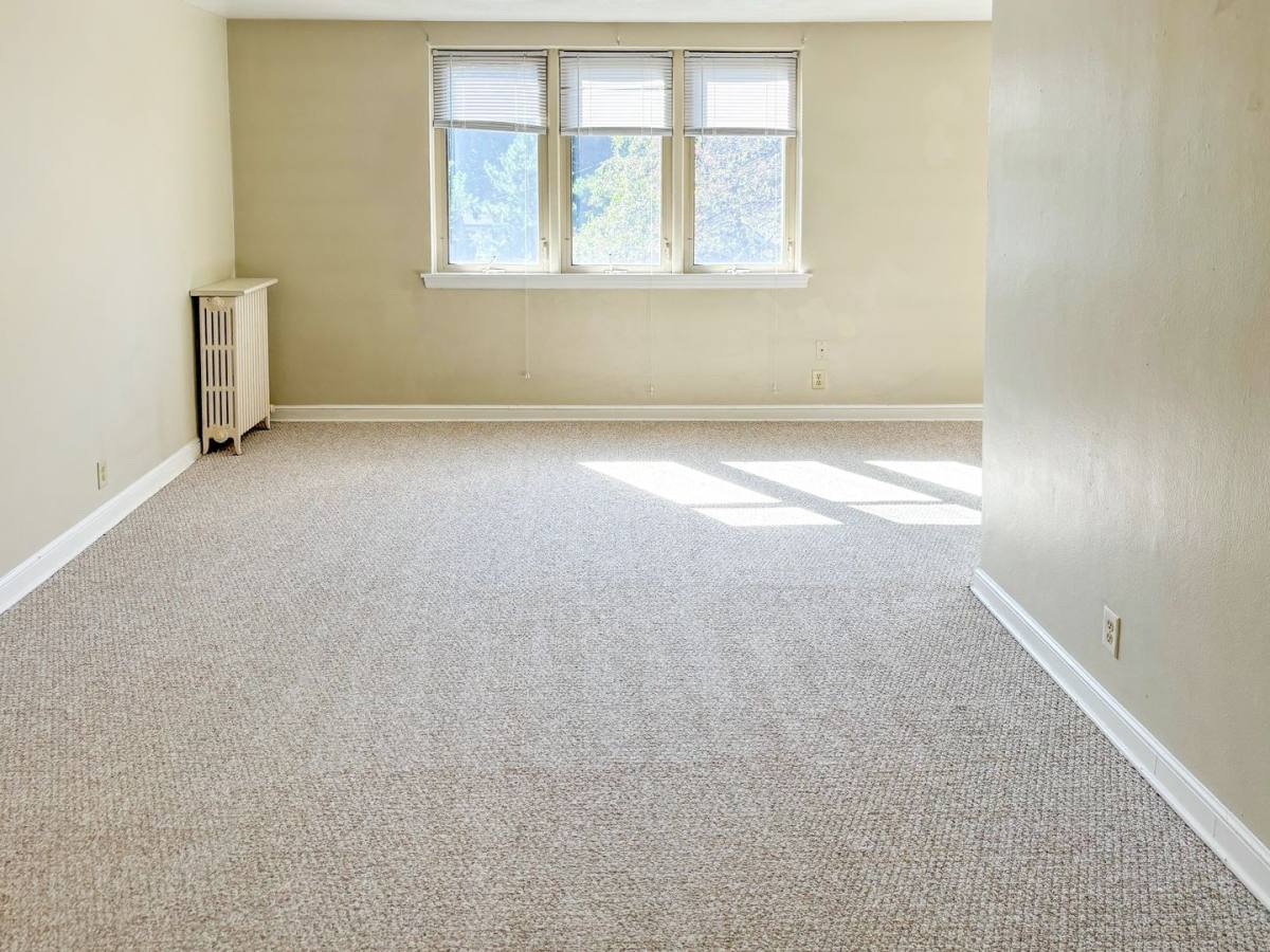 Apartment for rent at 569 Cleveland Ave S, Saint Paul, MN 55116