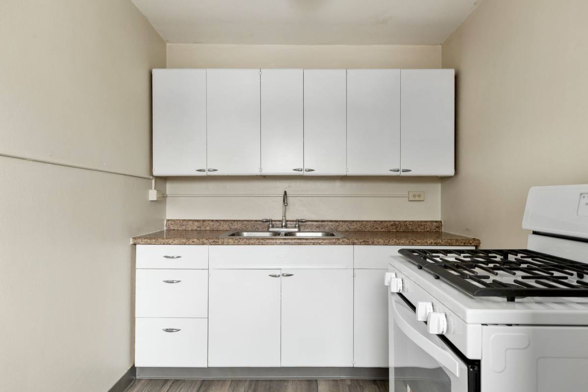 Apartment for rent at 569 Cleveland Ave S, Saint Paul, MN 55116