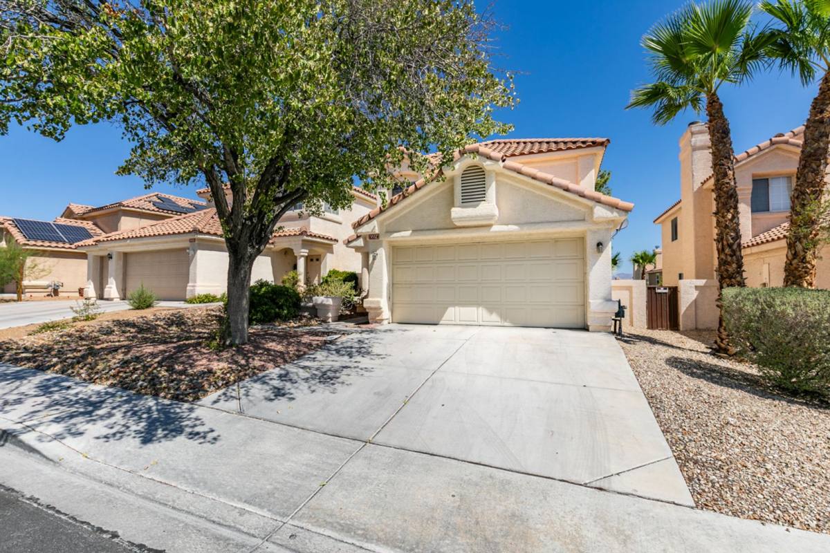 House for rent at 9532 Amber Valley Lane, Las Vegas, NV 89134