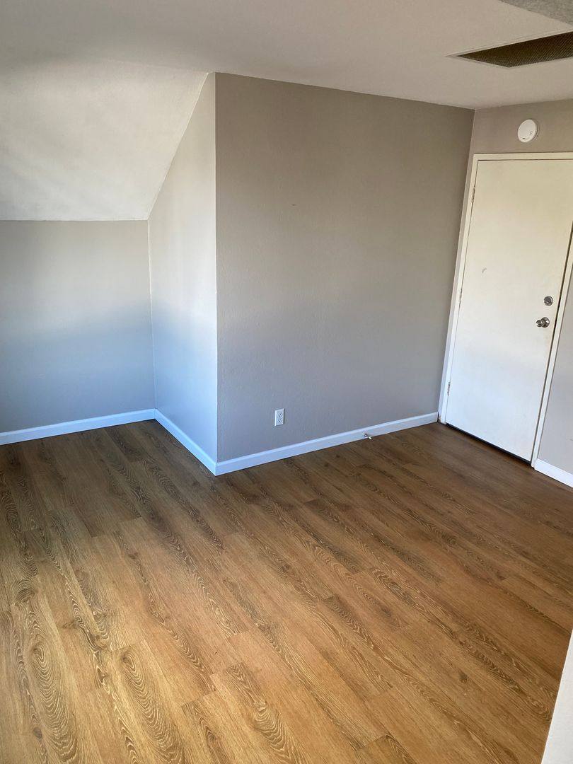 Apartment for rent at 100 Commercial, Gardiner, OR 97441