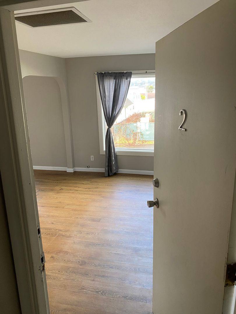Apartment for rent at 100 Commercial, Gardiner, OR 97441