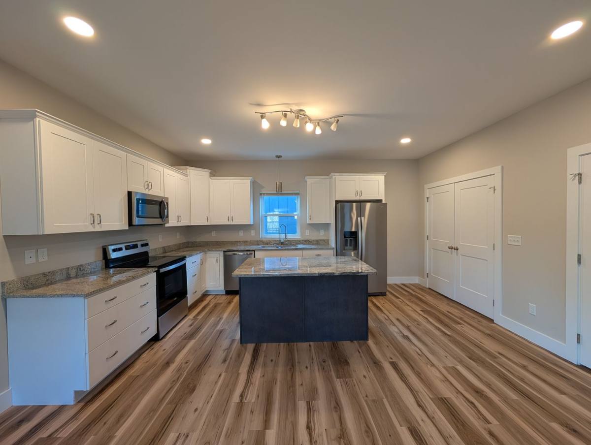 House for rent at 610 Salem Heights Lane, Swannanoa, NC 28778