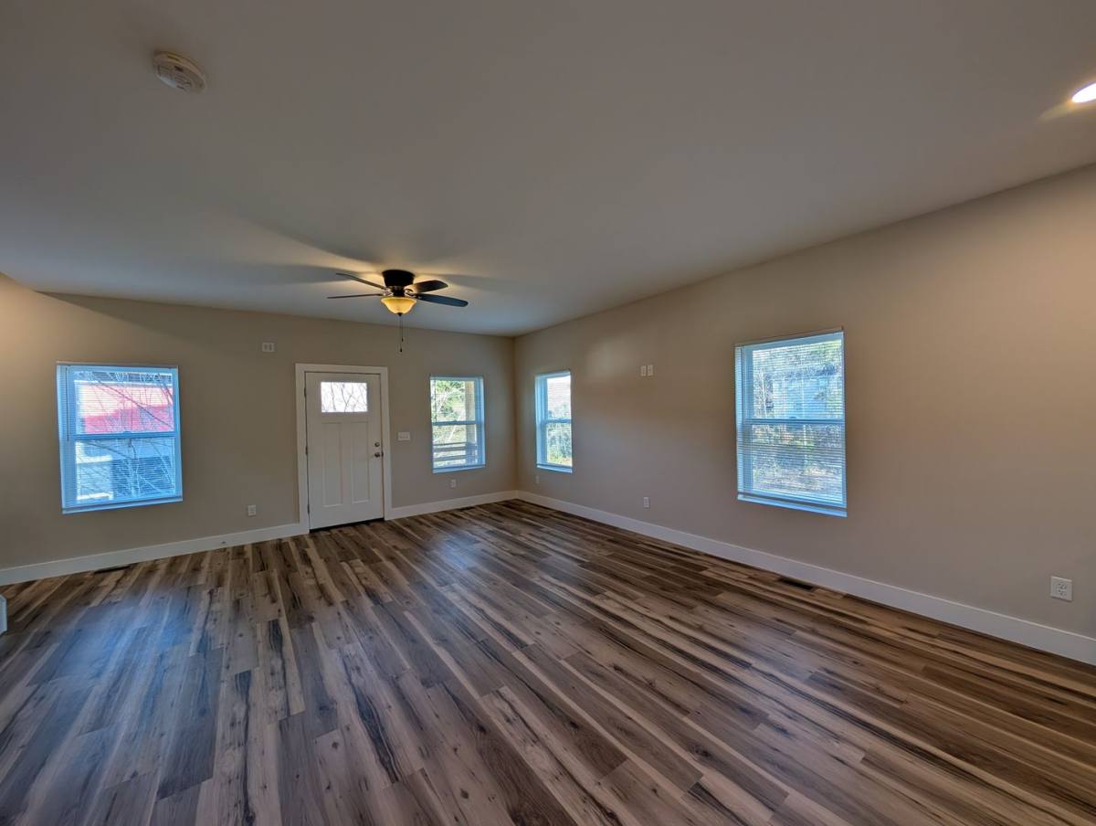 House for rent at 610 Salem Heights Lane, Swannanoa, NC 28778