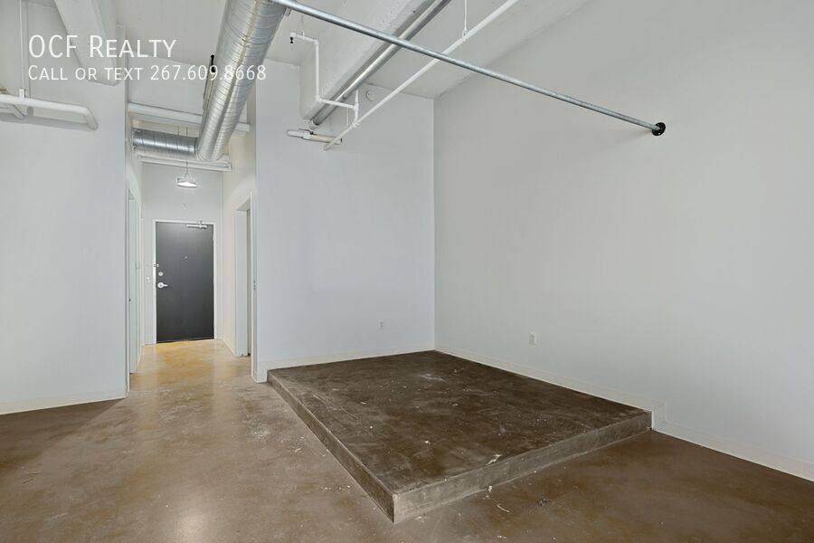 Apartment for rent at 412 S 13th St, Philadelphia, PA 19147