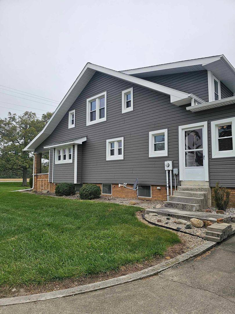 23090 Dixie Highway, Perrysburg, OH 43551 - House for Rent - Image 2