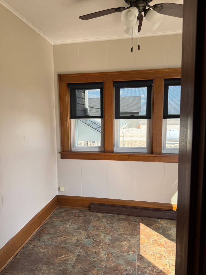 23090 Dixie Highway, Perrysburg, OH 43551 - House for Rent - Image 3