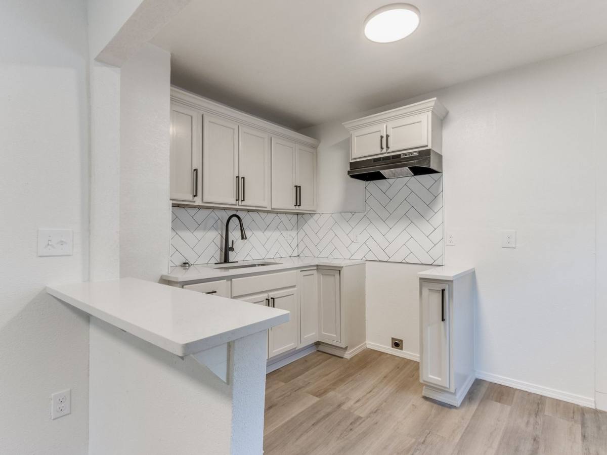 House for rent at 1330 NE 7th St, Oklahoma City, OK 73117