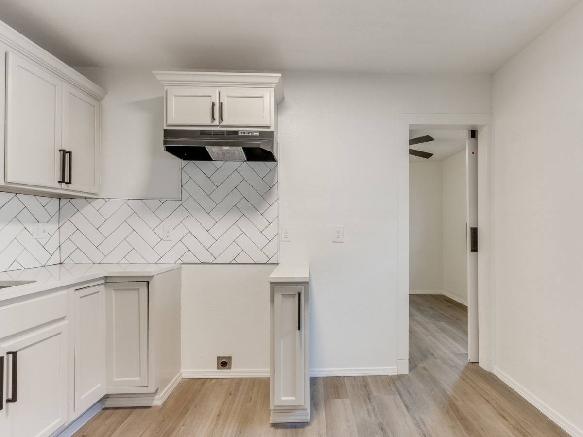 House for rent at 1330 NE 7th St, Oklahoma City, OK 73117