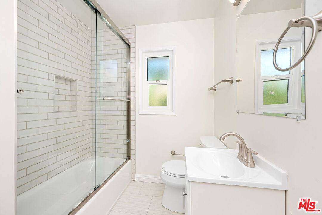 Apartment for rent at 2007 E Villa St, Pasadena, CA 91107