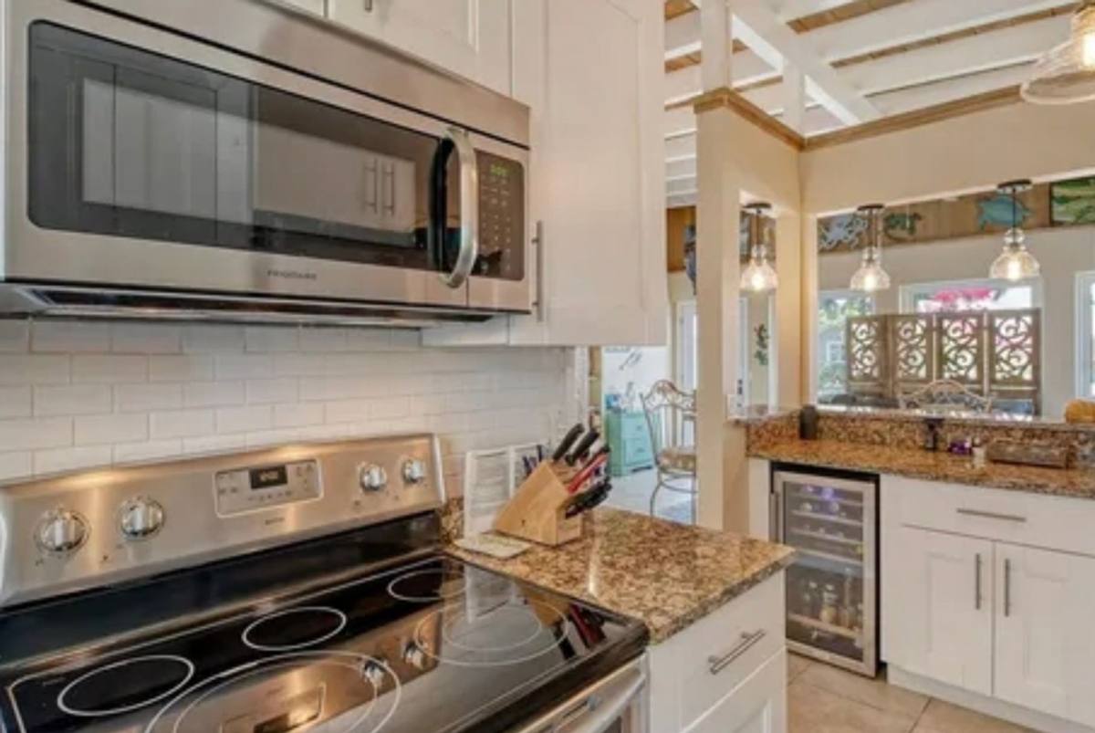 House for rent at 352 Tihami Rd, Venice, FL 34293