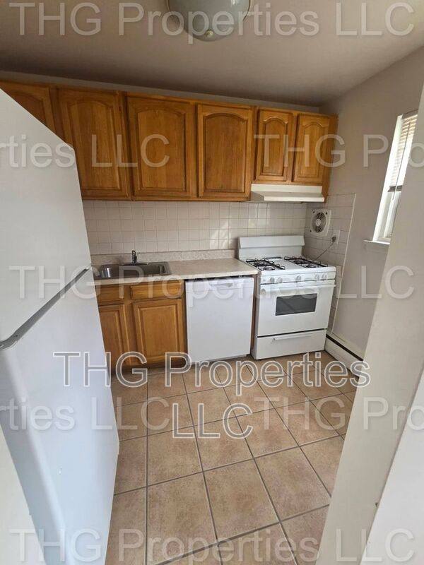 Apartment for rent at 27-55 Green St #53A, Westwood, NJ 07675
