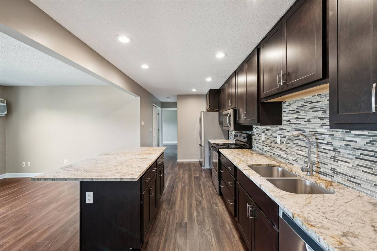 Apartment for rent at 4103-11 Harvest Lane, Toledo, OH 43623