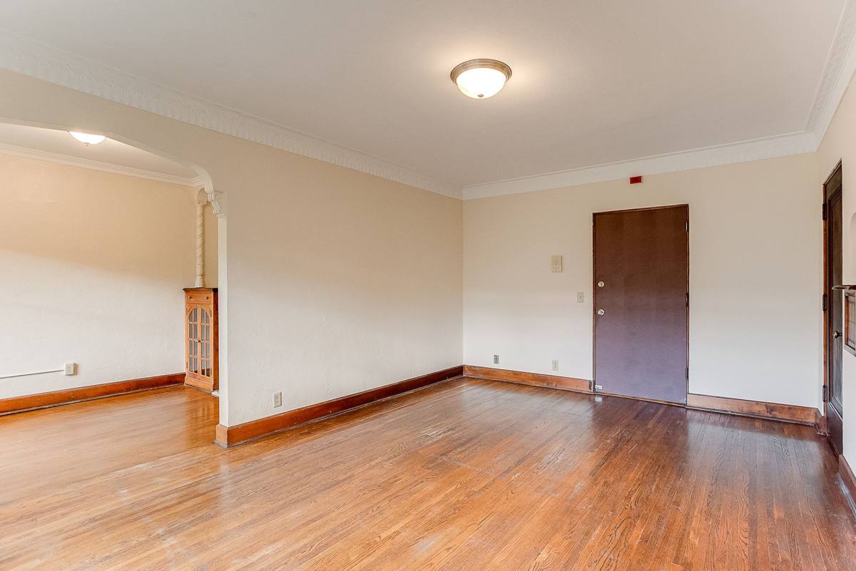 Apartment for rent at 2885 James Ave S, Minneapolis, MN 55408