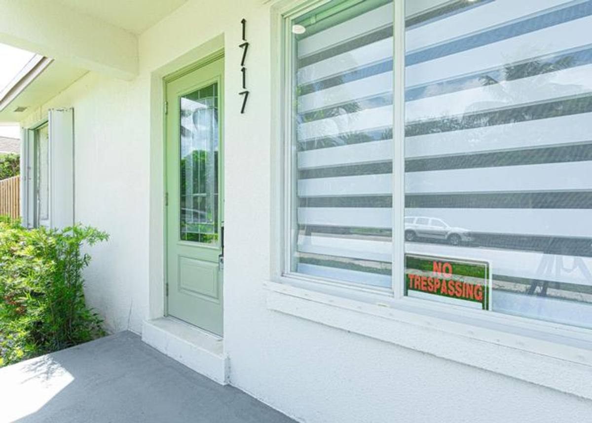 House for rent at 1717 16th Court N, Lake Worth Beach, FL 33460