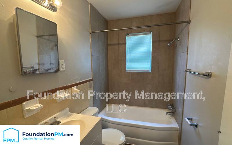 House for rent at 1056 Hudson St #1, Memphis, TN 38112