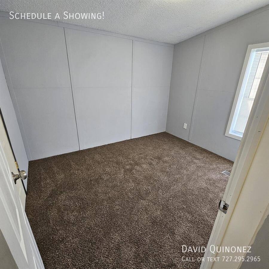 2737 W Washington Center, Fort Wayne, IN 46818 - House for Rent - Image 9
