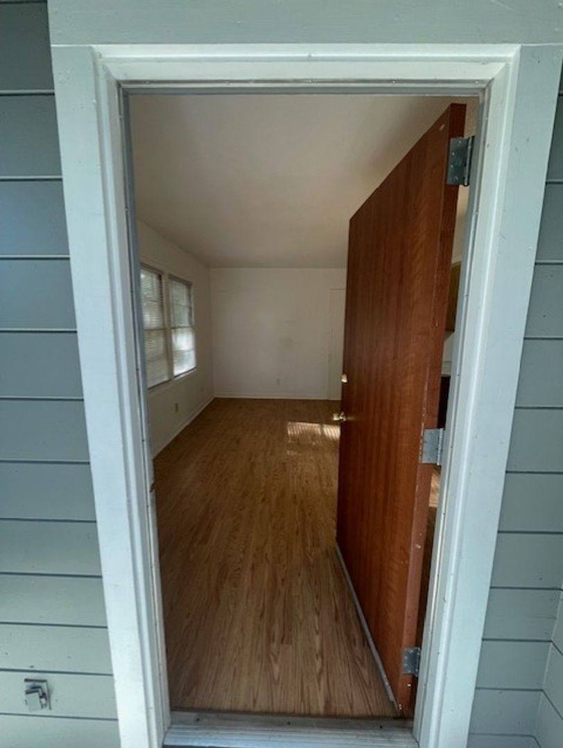 Apartment for rent at 13127 13129 Hazel Ave, Boulder Creek, CA 95006