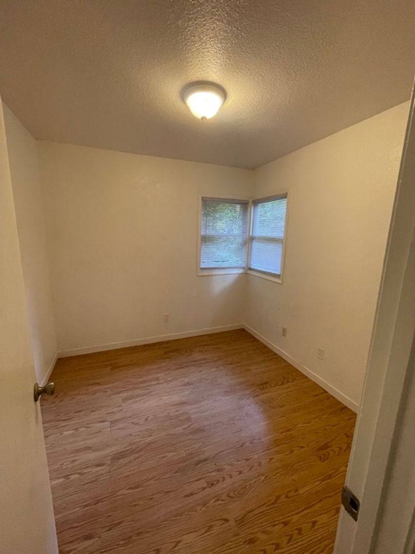 Apartment for rent at 13127 13129 Hazel Ave, Boulder Creek, CA 95006