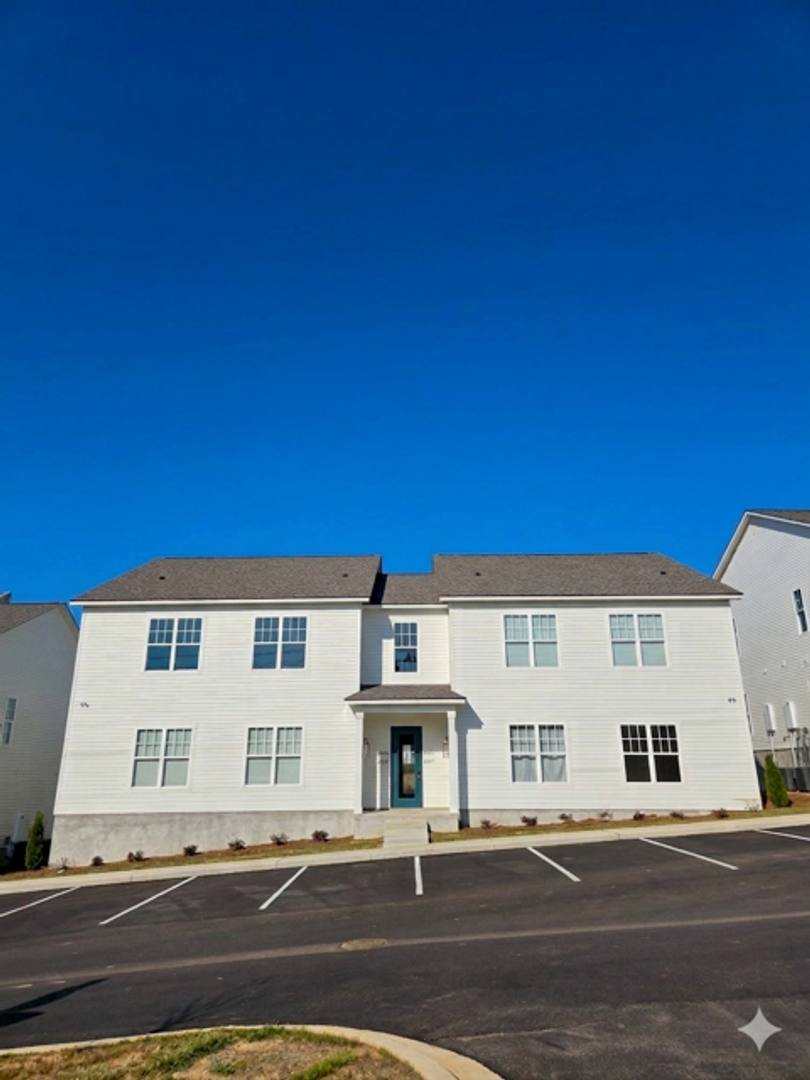 Townhouse for rent at 3423 Southern Way, Oxford, MS 38655