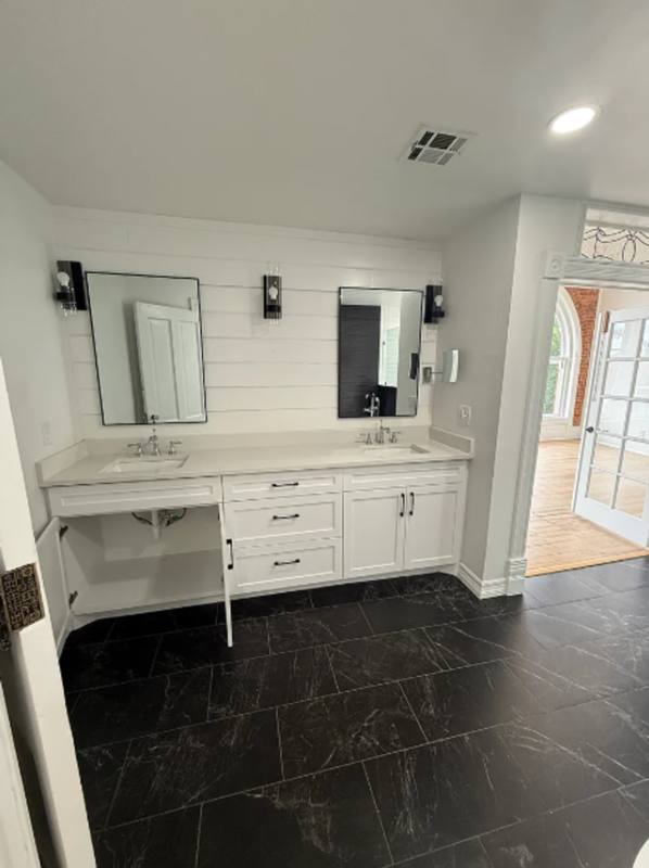Apartment for rent at 116 S 2nd St #A, Guthrie, OK 73044