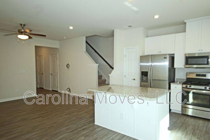 House for rent at 17 Country Dale Dr, Greer, SC 29650