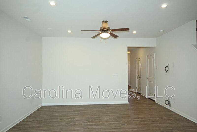 House for rent at 17 Country Dale Dr, Greer, SC 29650
