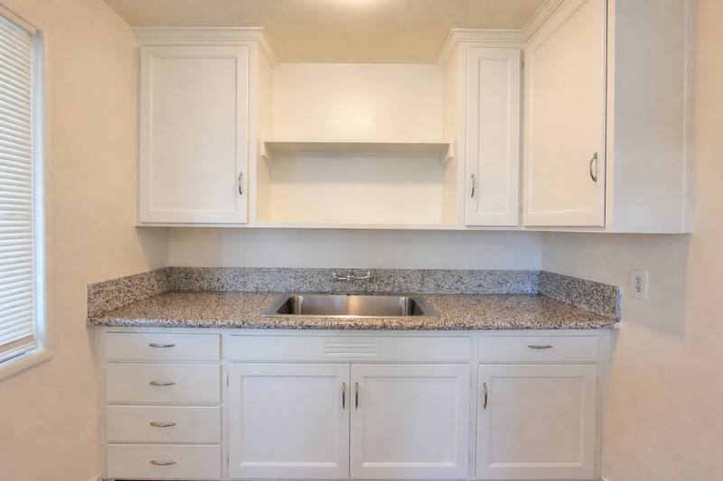 Apartment for rent at 1916 E Hunter Ave #4, Fresno, CA 93703